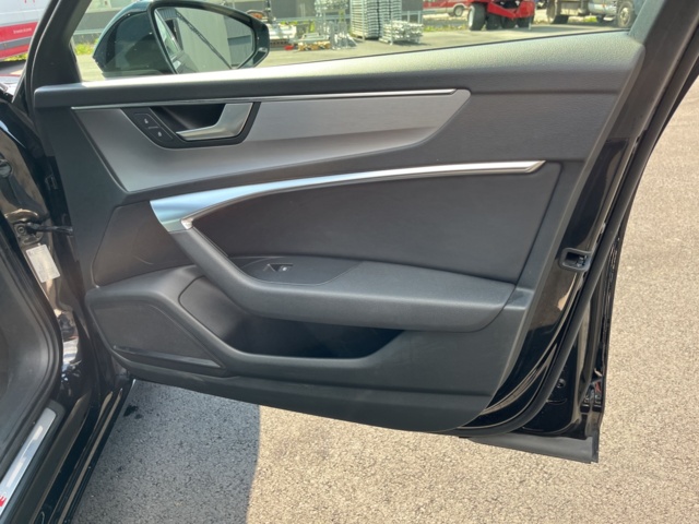 980526-31 Audi A6 Avant 40 TDI - 2020