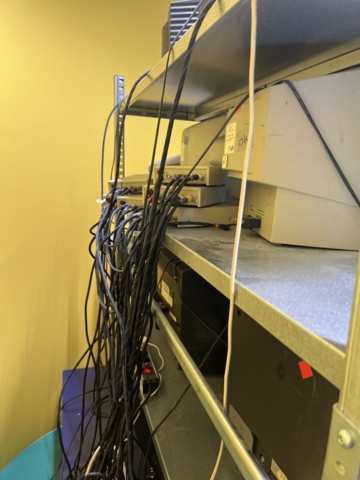 1038741-24 Studio items