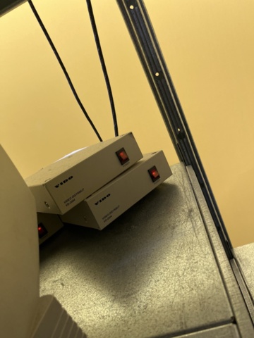 1038741-27 Studio items