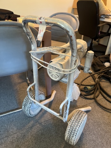 963382-3 Paint sprayer, Airlessco LP690 (repair item)