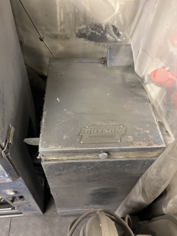 1013103-3 Blast cabinet GUYSON Euro 4 SF incl. filter cabinet