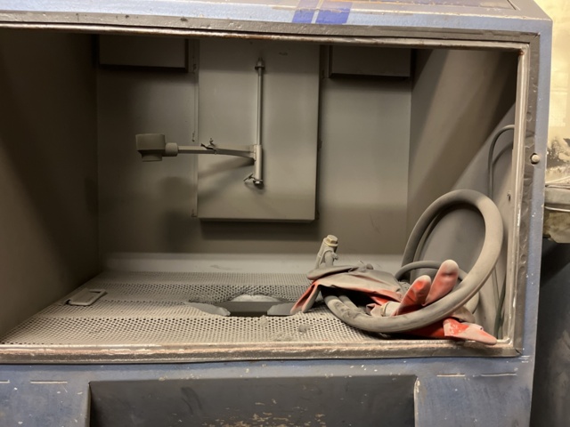 1013103-6 Blast cabinet GUYSON Euro 4 SF incl. filter cabinet