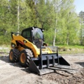 1044014-3 Compact loader Caterpillar 272C -2011