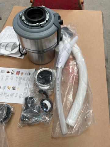 1043465-4 Waste grinder InSinkErator EVO 200