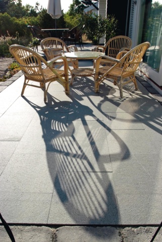 1044037-6 Granite slab Porto Anthracite 600x600x30 17.27 m2