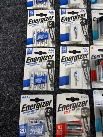 1044056-3 Assortment of batteries from Energizer