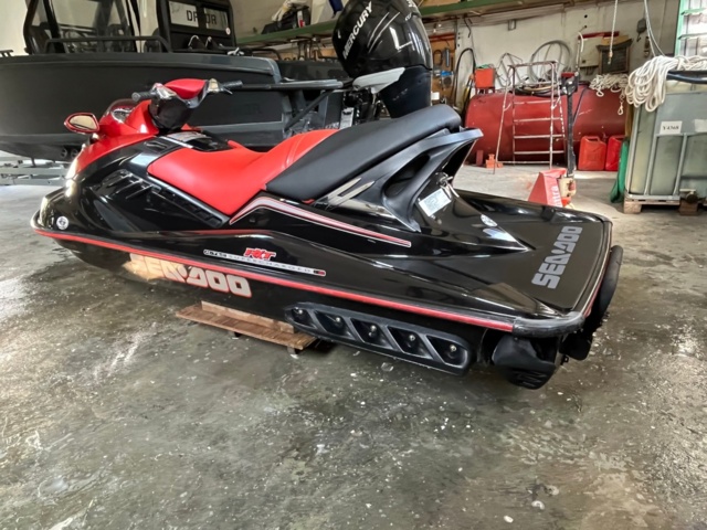 1044088-4 Jet ski, SeaDoo RXT 215 -06