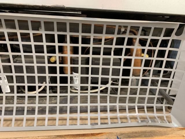 1044098-14 Refrigerator Norpe 129x136.5x78 (WxHxD) (Not functionally tested)