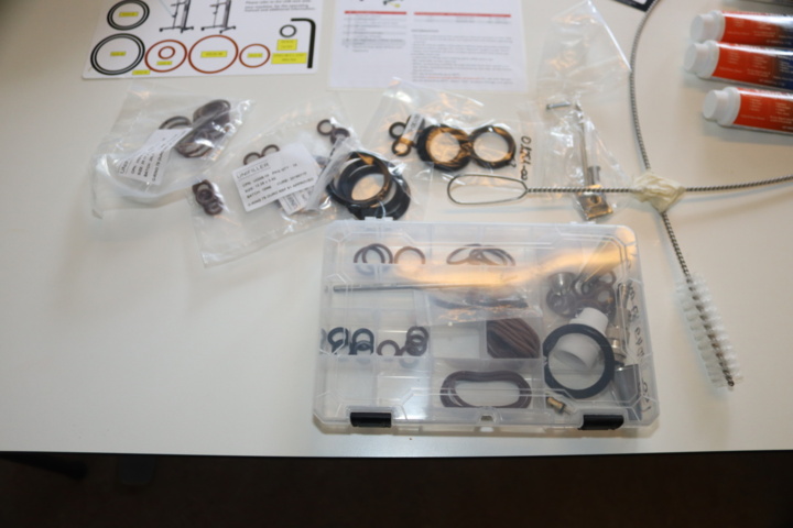 1044105-15 Unifiller iSpot Depositor