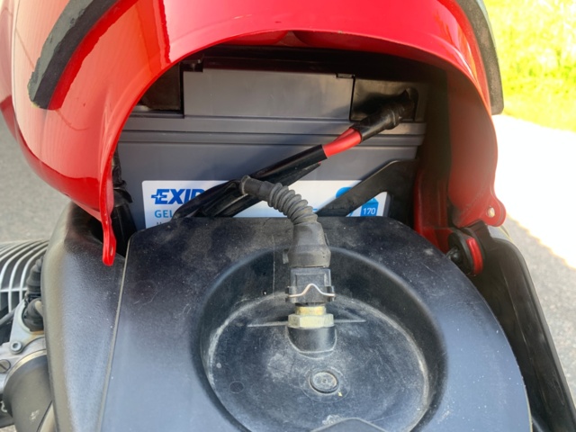 1039842-28 BMW R1100GS ABS - 1998