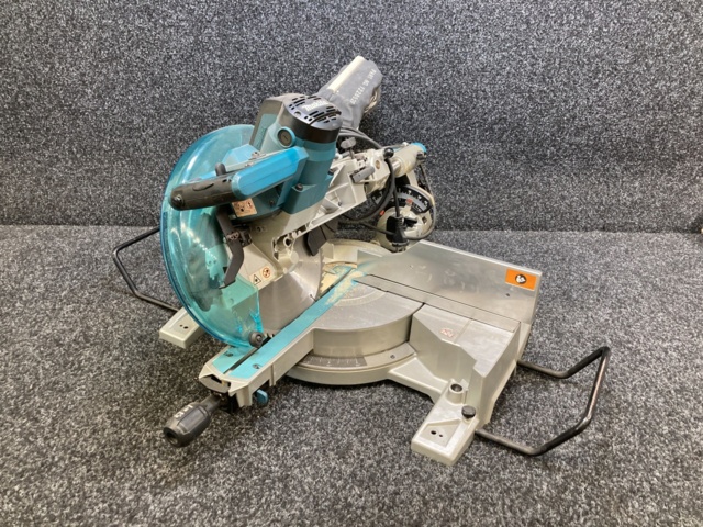 1042163-2 Miter saw Makita LS1016L
