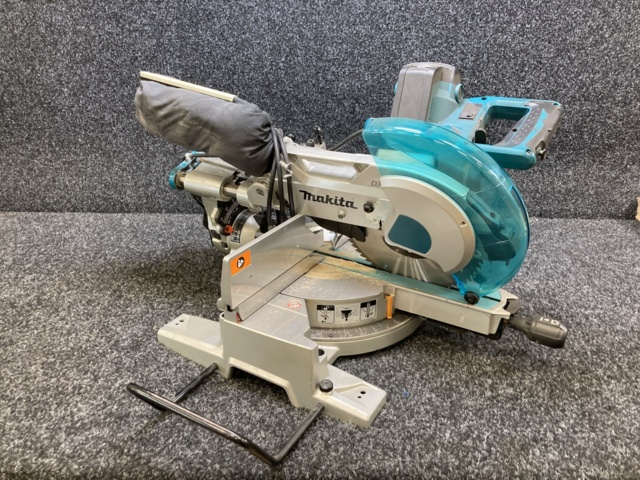 1042163-1 Miter saw Makita LS1016L