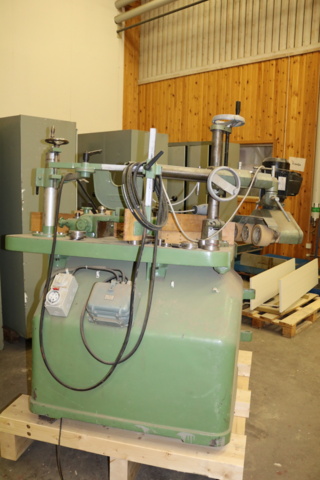 998639-3 Fräs Bauerle SFM/2