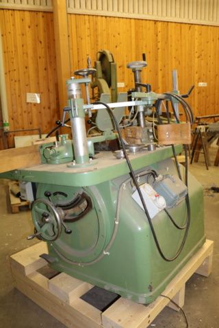 998639-4 Fräs Bauerle SFM/2