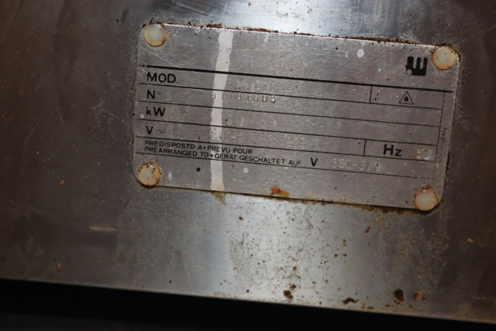 1043049-3 Roasting table 40*55 cm