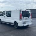980536-7 Nissan Primastar Combi 2.0 dCi Manuell - 2011