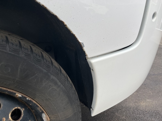 980536-18 Nissan Primastar Combi 2.0 dCi Manuell - 2011