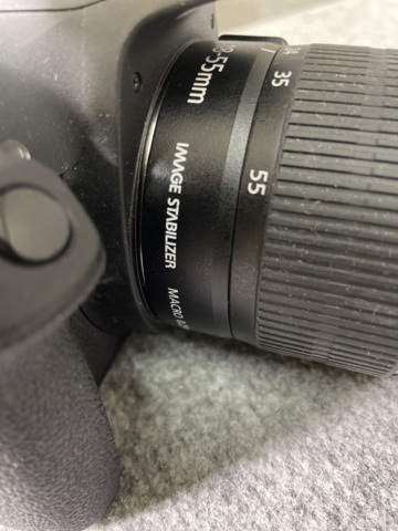 996373-10 System camera Canon EOS 2000D