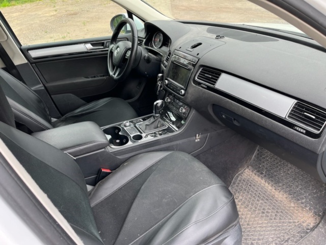 1043111-30 Volkswagen Touareg 3.0 V6 TDI 4Motion - 2018