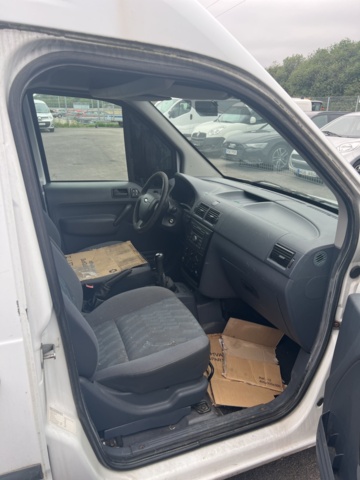 980529-30 Ford Transit Connect T230 LWB 1.8 TDCi Manual, 110hp, 2007 rep item