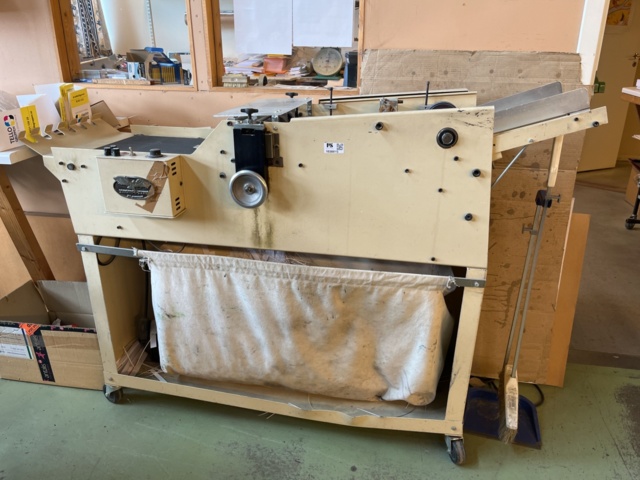 1038815-1 Roll cutter Therm-o-type Quad 12