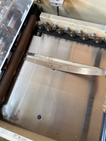 1038815-2 Roll cutter Therm-o-type Quad 12