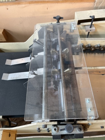 1038815-8 Roll cutter Therm-o-type Quad 12