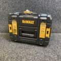 1042172-1 Jigsaw Dewalt DCS334NT