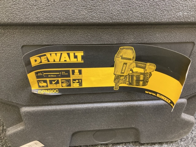 1042181-2 Nail gun Dewalt DPN90C