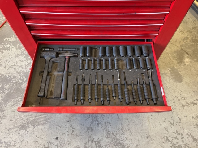 1039367-9 Sonic  S11 Verktygsvagn med diverse verktyg.