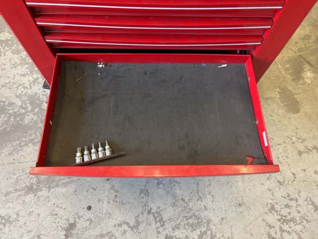 1039367-10 Sonic  S11 Verktygsvagn med diverse verktyg.