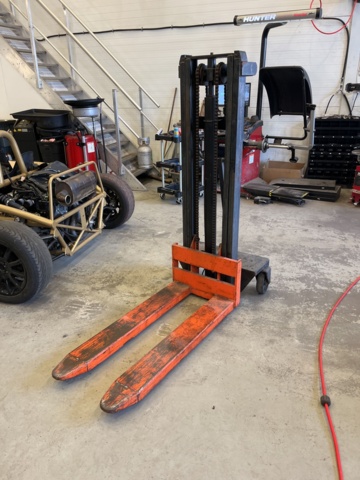 1039382-1 Pallet truck Kentruck HL1000