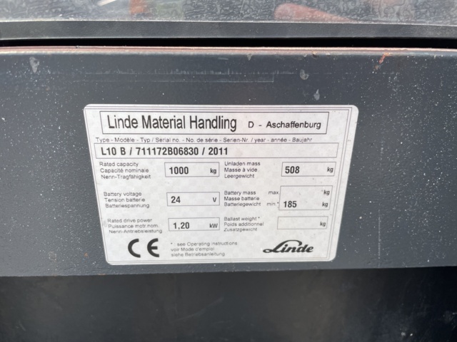 1042501-18 Stacker Linde L10 B - 2011