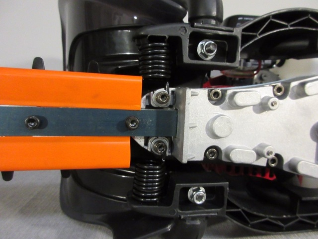 1044614-10 Petrol-powered hedge trimmer