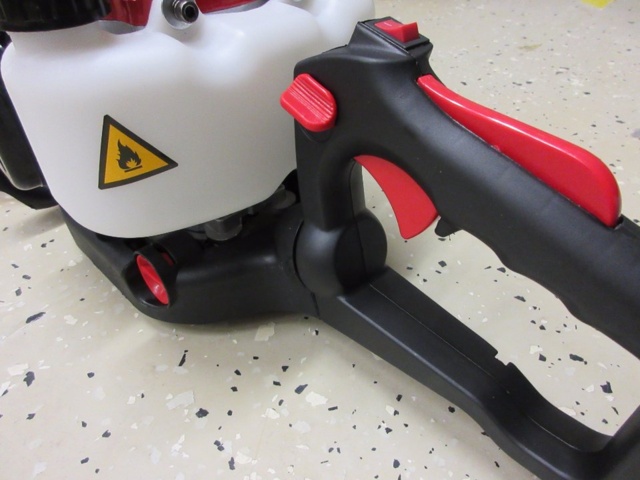 1044614-14 Petrol-powered hedge trimmer