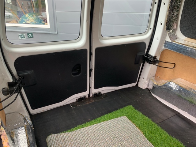 1044537-25 Citroën Berlingo Van 1.9 Manual - 2003