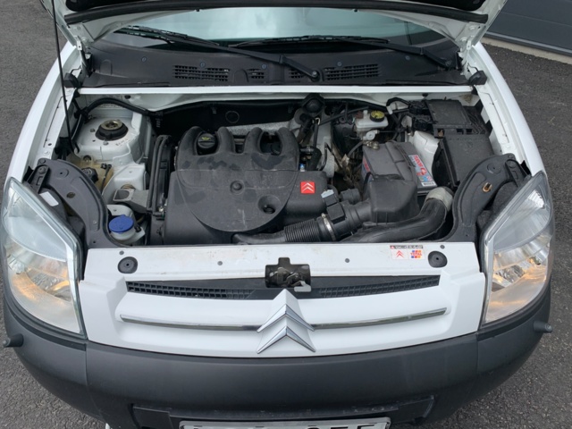 1044537-31 Citroën Berlingo Van 1.9 Manual - 2003