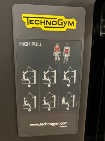1039385-7 Technogym High Pull