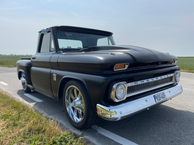 1044632-8 Chevrolet C10 383 stroker -1964