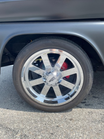 1044632-29 Chevrolet C10 383 stroker -1964