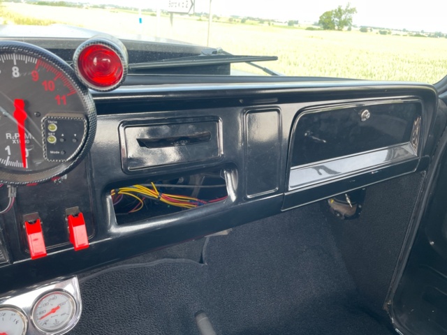 1044632-19 Chevrolet C10 383 stroker -1964