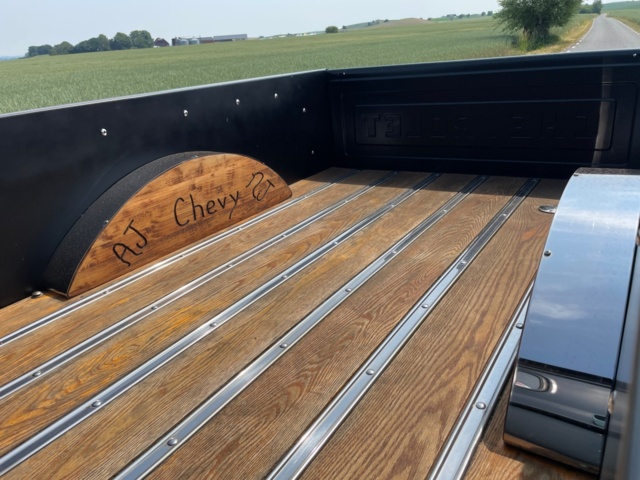 1044632-22 Chevrolet C10 383 stroker -1964