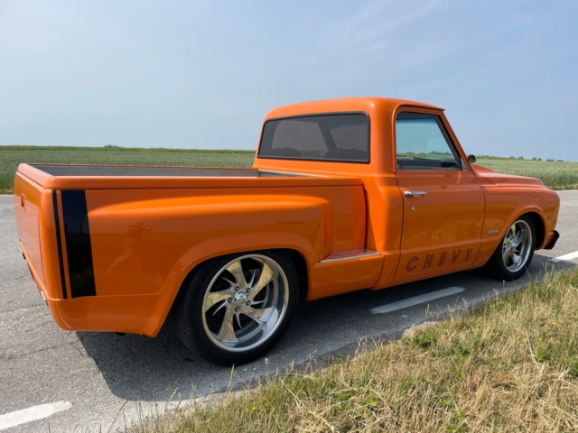 1044633-6 Chevrolet C10 6.5 V8 Hydra-Matic, 1969