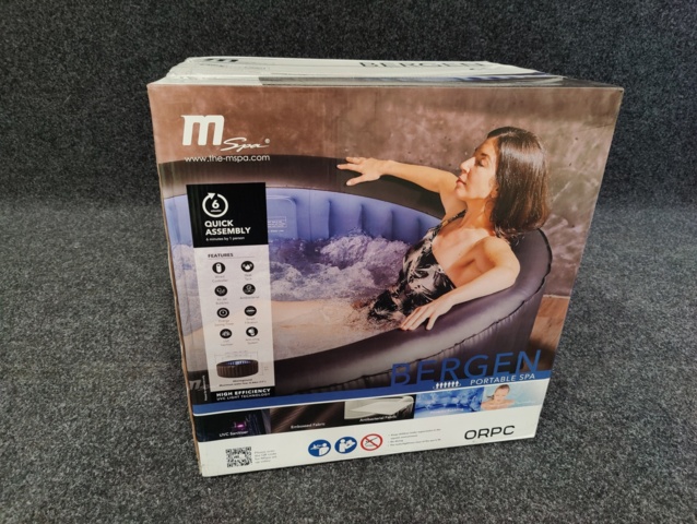 1044699-6 Inflatable Spa Bath Bergen C-BE061 Comfort