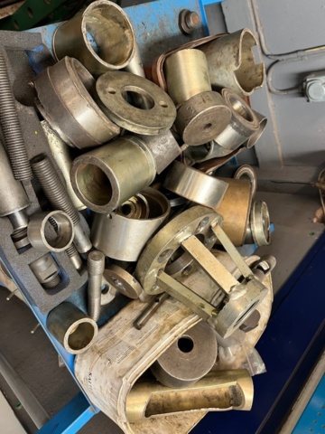 1043189-3 Wallmek Wheel Bearing Tool