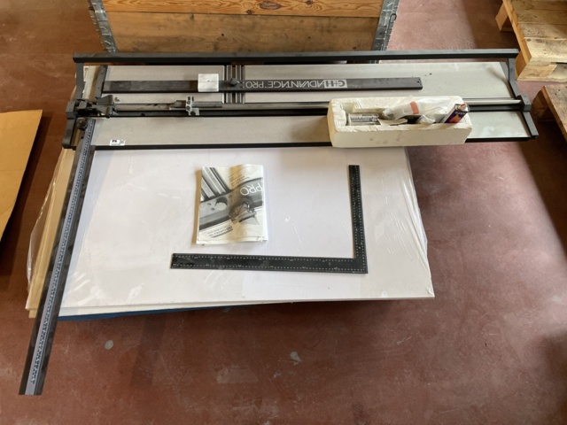 1042540-1 Passepartout cutter CH Advantage M60 Pro