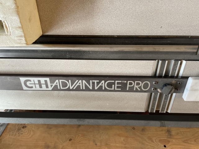 1042540-6 Passepartout cutter CH Advantage M60 Pro