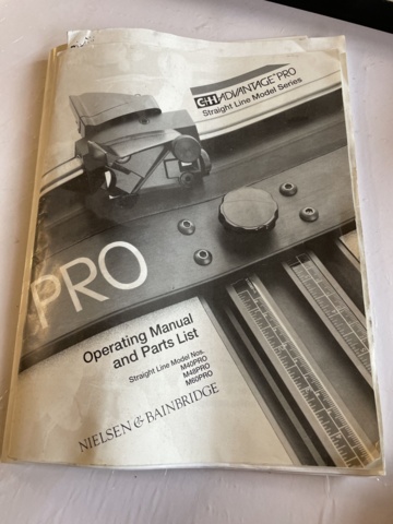 1042540-7 Passepartout cutter CH Advantage M60 Pro