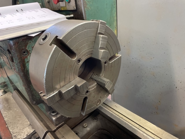 1042581-11 Support lathe TOS SN 50 C