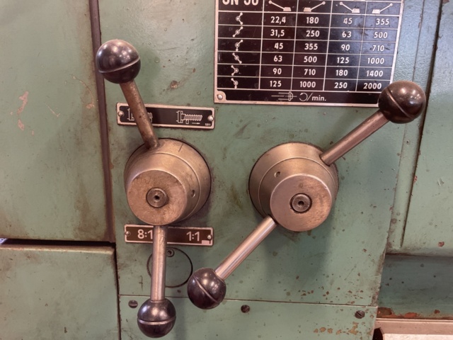 1042581-12 Support lathe TOS SN 50 C